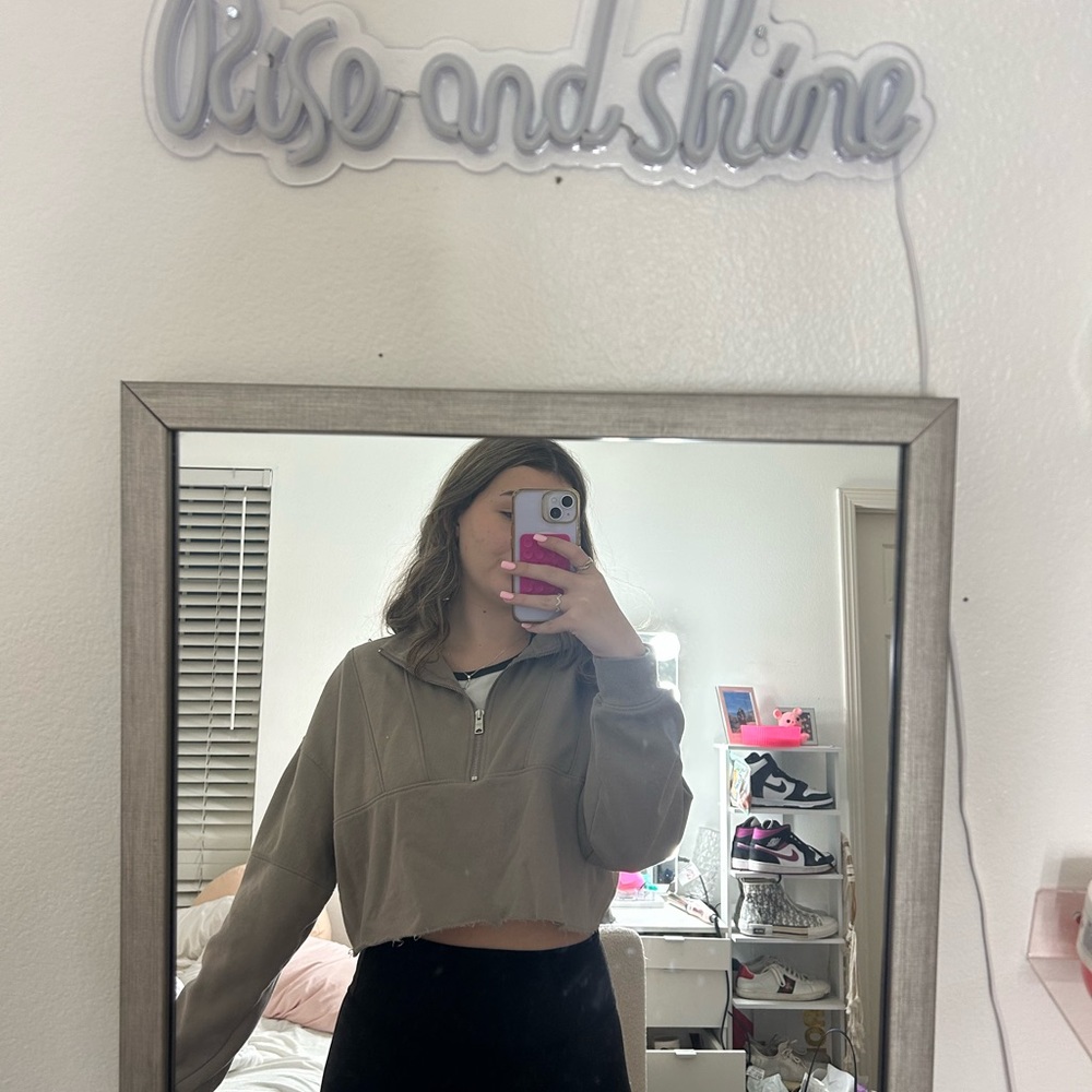 Light brown quarter zip collared cropped sweatshirt